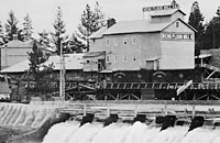 Bend Flour Mill, c.1917 Gifford &amp; Prentiss Photograph CN 018747