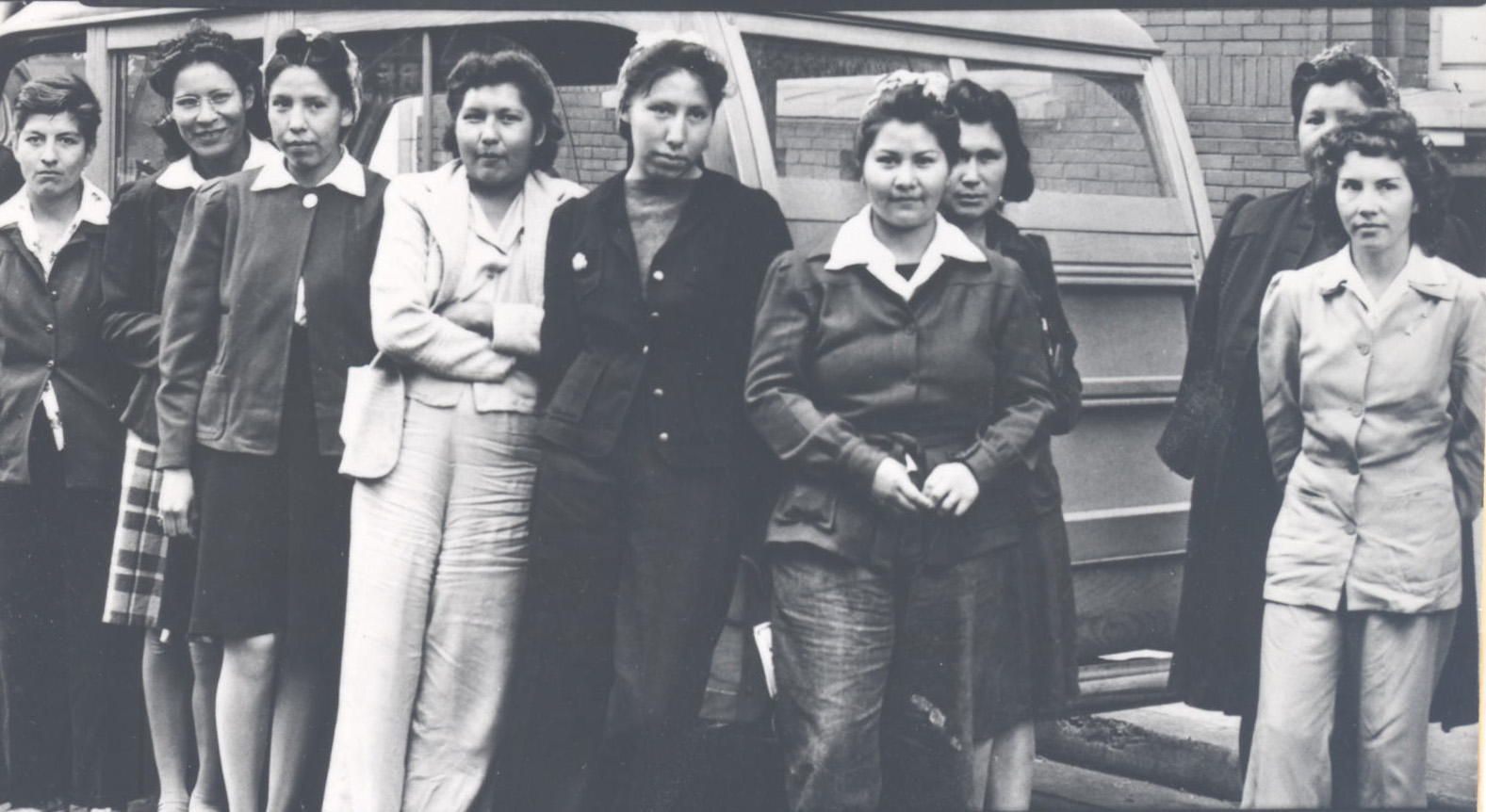 Preview of next document: Native American women from Chemawa train to work in shipyards