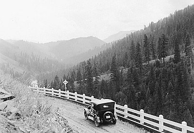 LaGrande-Wallowa Lake Highway, 1923