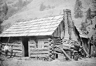 Log Cabin near Bingham Springs