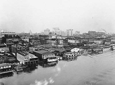 Portland Waterfront, West Side, c. 1922 // Gi 6921